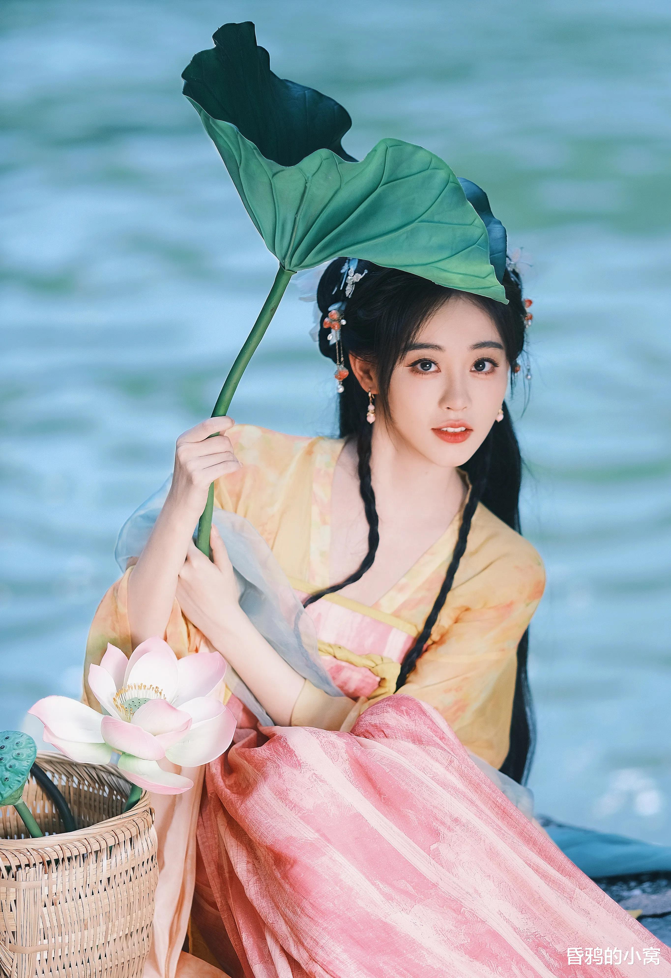 于正内涵“人品差”的祝绪丹,手握八部待播剧,颜值演技兼备,出圈还得靠运气!