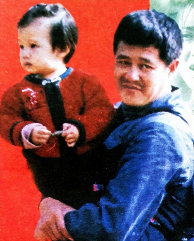 “桃色绯闻”下的赵本山子女,是上梁不正下梁歪,还是虎父无犬子