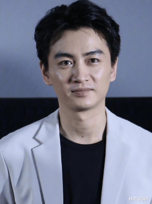 云襄传|《云襄传》线下合体,男女主状态被嘲,一个老一个肿,封神无望?