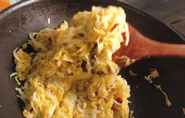 |“大雪吃3酸,走路腿带风”,3酸指啥?12月7大雪,记得给家人吃