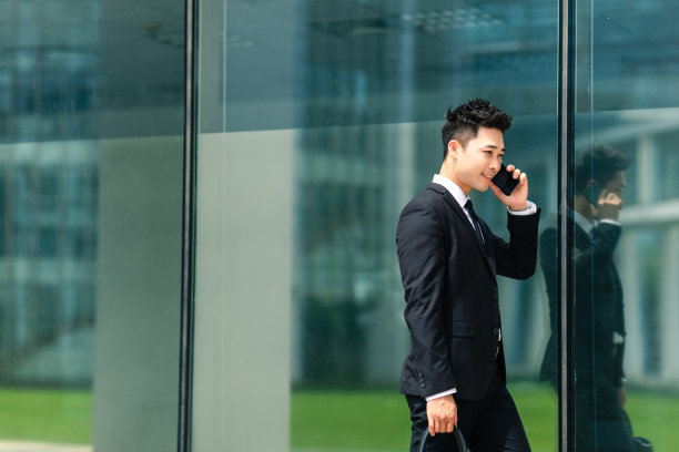 人与人|职场的真正意义在于交往,只有人与人之间的交往才能够产生意义