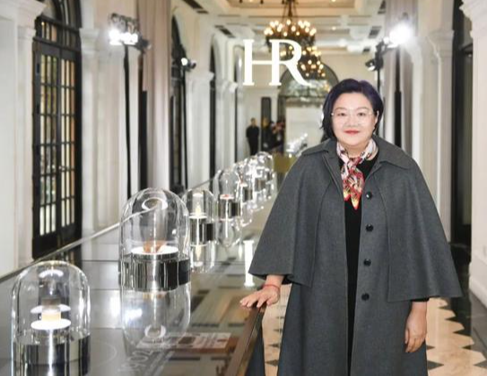 洪晃|“京圈真格格”出场撕遍内娱,关晓彤算什么啊!