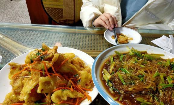 物价|东北的大菜量和物价,戳痛了多少月薪2万,吃不起午餐的“金领”