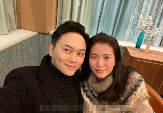 一年亏损28个亿后，TVB决定放大招，双金影后和三胎辣妈要回归了