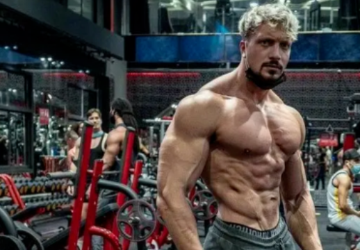 过渡追求身材美，健身网红“壮壮”去世，年仅23岁！