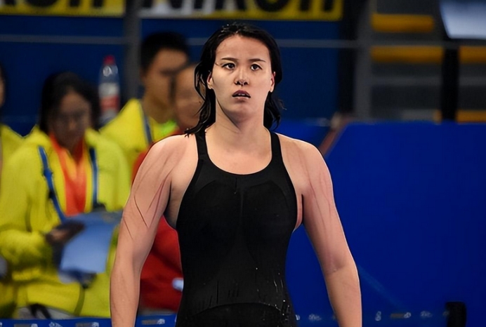 傅园慧|傅园慧曾因表情包走红，最火时登上春晚，如今人气为何下降?