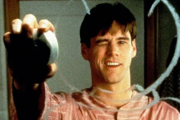 电影|《楚门的世界》，宏大的“电影真人秀”，也许我们也是楚门