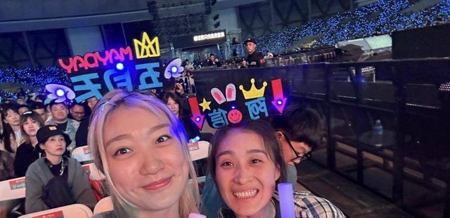 摆平了!李梦回归正常生活,梦想是开家美甲店,500万年薪花不完