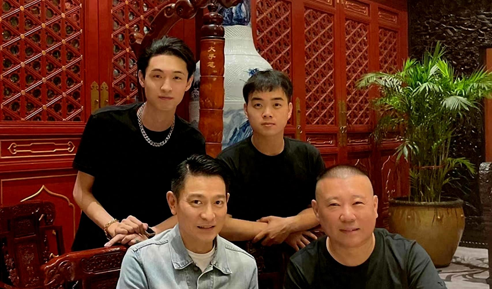 岳云鹏徒弟尚筱菊发文为刘德华庆生,称呼华仔为爷爷并晒照