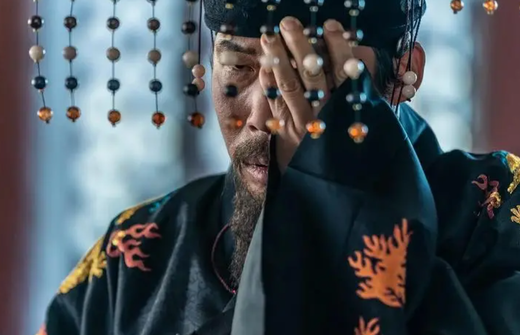 夜枭|《夜枭》,20天夺冠,值得一看