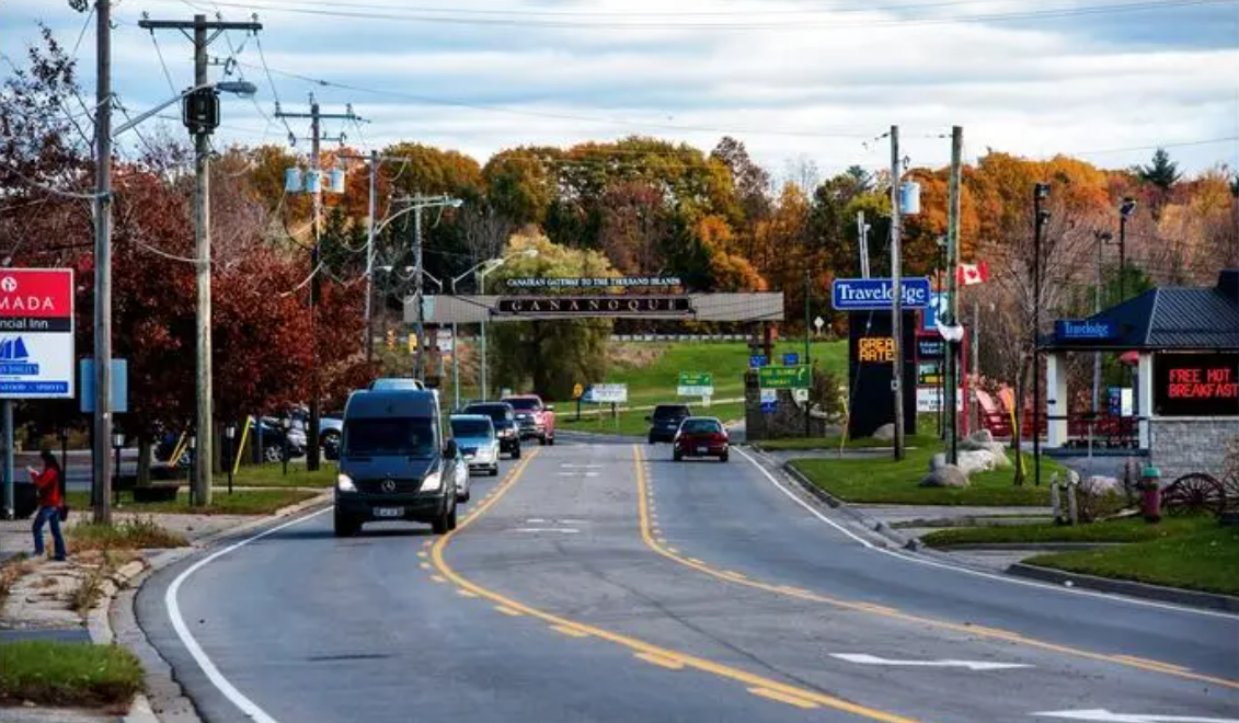 加纳诺克,迷人的湖泊翡翠