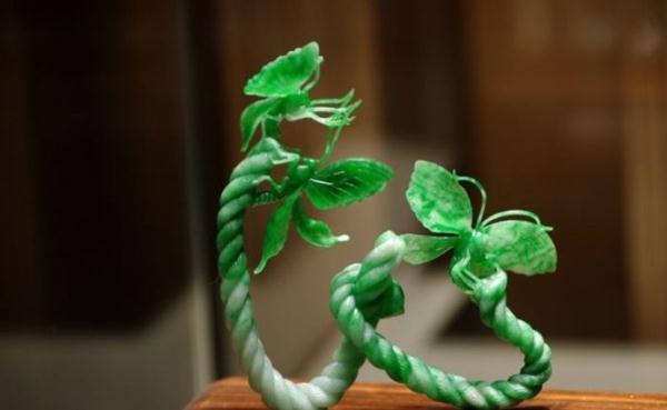 玉白菜，我们生活中常见的玉雕题材。