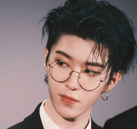 李诞|王鹤棣退圈，杨蓉解散工作室，范丞丞舔节目组