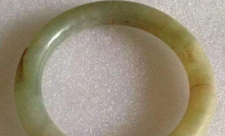 教你如何看翡翠的瑕疵