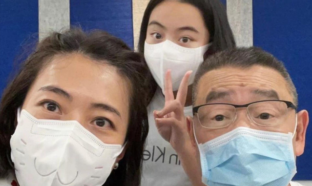 刘銮雄|刘銮雄召开记者发布会,现场好精彩,辟谣多个桃色绯闻