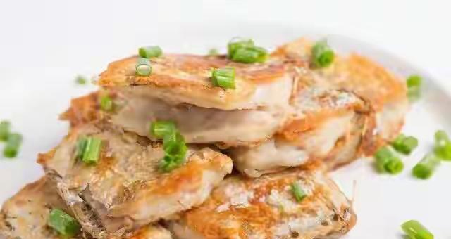 鸡蛋|日本排核污水后，不要抢盐了，“4种食物”抓紧囤，晚了要吃亏