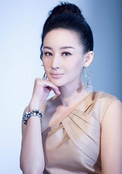 买红妹，找到了真命天子孙煜伦？孙楠外出商演，形象和从前大不同