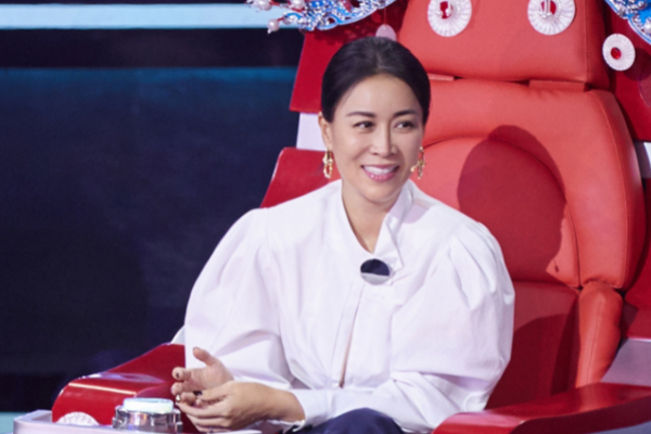 那英|好声音导师那英，新生代歌手，迎来了严酷时期