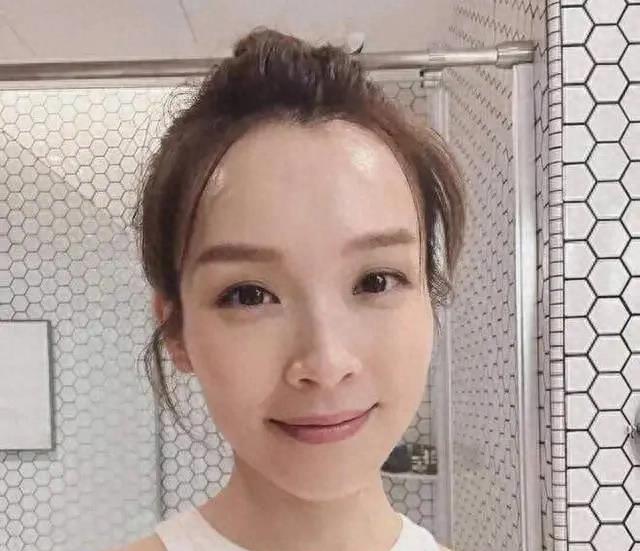 回顾：TVB当家花旦亲回应被雪藏，住宅被指越搬越豪否认突然富贵