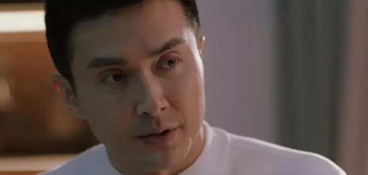 老态、驼背、满脸褶子,却演“第一美男”,谁的审美有问题?