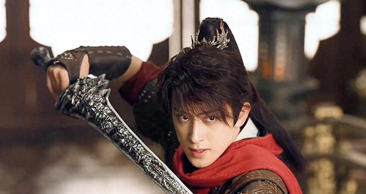 跨越两个极端,敖瑞龙在《少年歌行》和《花轿喜事》中的蜕变!