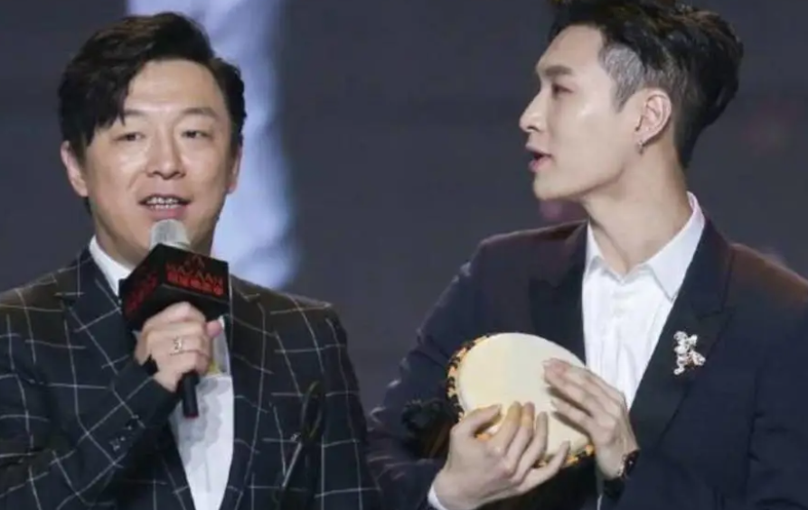 极限男人帮里黄渤和张艺兴的那些不为人知的事情