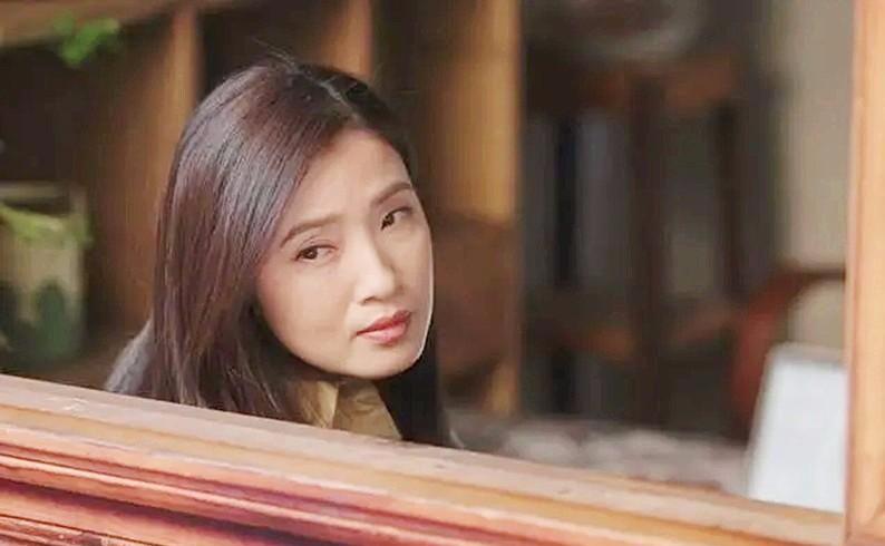 去有风的地方|除了谢晓春,所有女人都是富婆,《去有风的地方》不简单