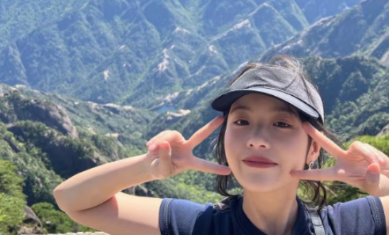 王紫璇|李庚希爆红,即便是京圈小公主,也需要用实力说话