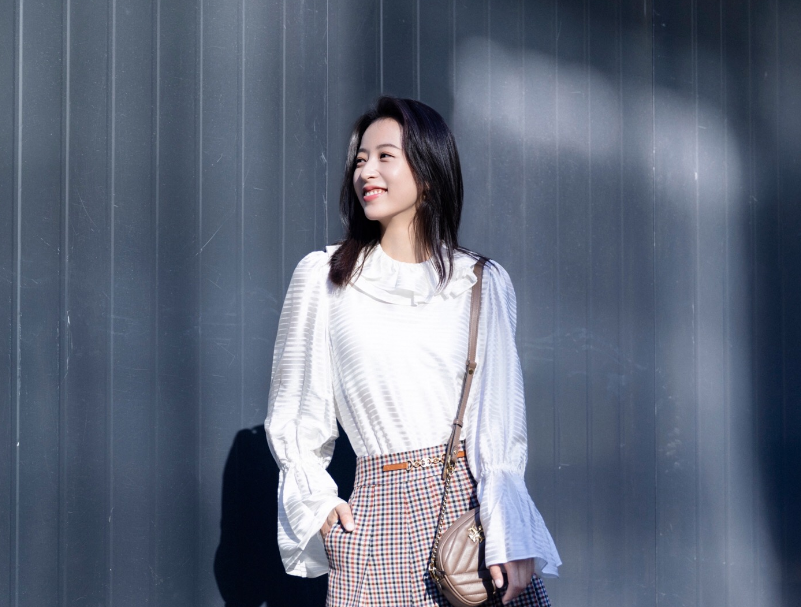 周雨彤|从复旦高材生，到优秀的演员，周雨彤用实力证明自己可以