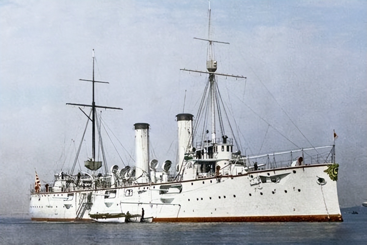 明石号防护巡洋舰,是须磨级2号舰,一战时曾远赴地中海护航 - 历史资讯