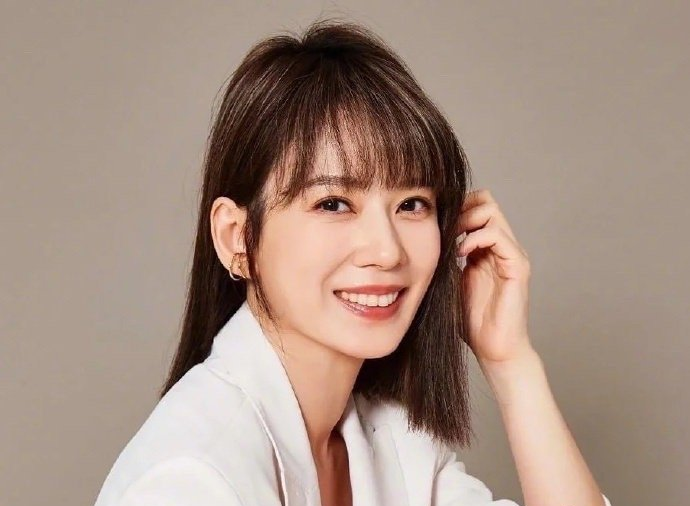 Melody被前夫起诉,自称被女方诱导签下不平等协议