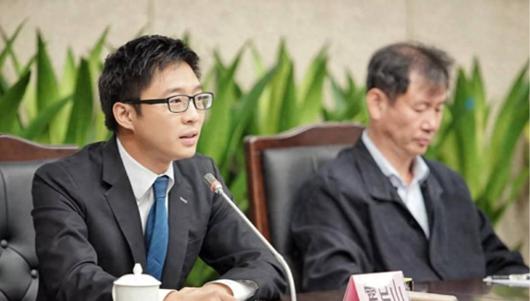 霍启山追求张雨霏？张雨霏妈妈同意了？教练反而是阻力？为你分析