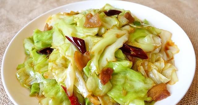 鲈鱼|年纪大了别太节俭,建议多吃五样,营养又美味,为入冬打好基础