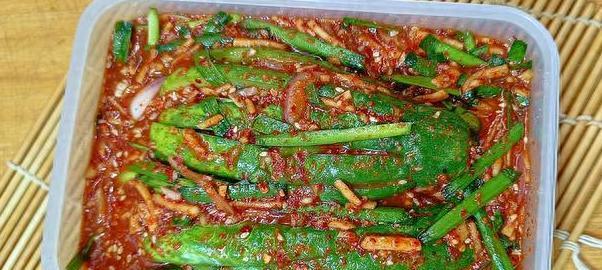 黄瓜|腌黄瓜怎样腌好吃又脆，这种做法很不错，开胃美味，下饭还解腻