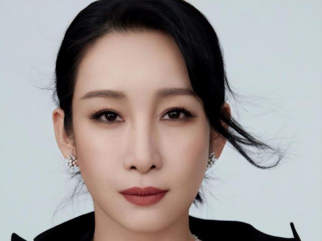 双眼皮别乱割，从景甜到戚薇，这些明星的“后遗症”出来了