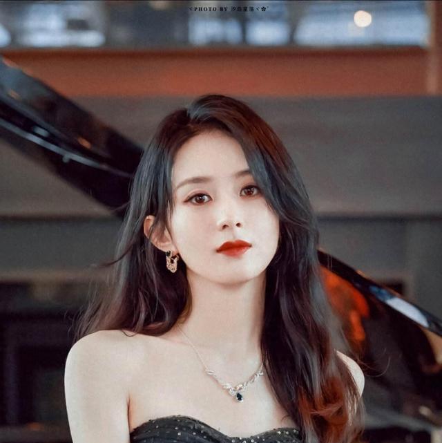 揭秘20万群演不为人知的一面：美女泛滥、懒汉遍地，裸替一天8000