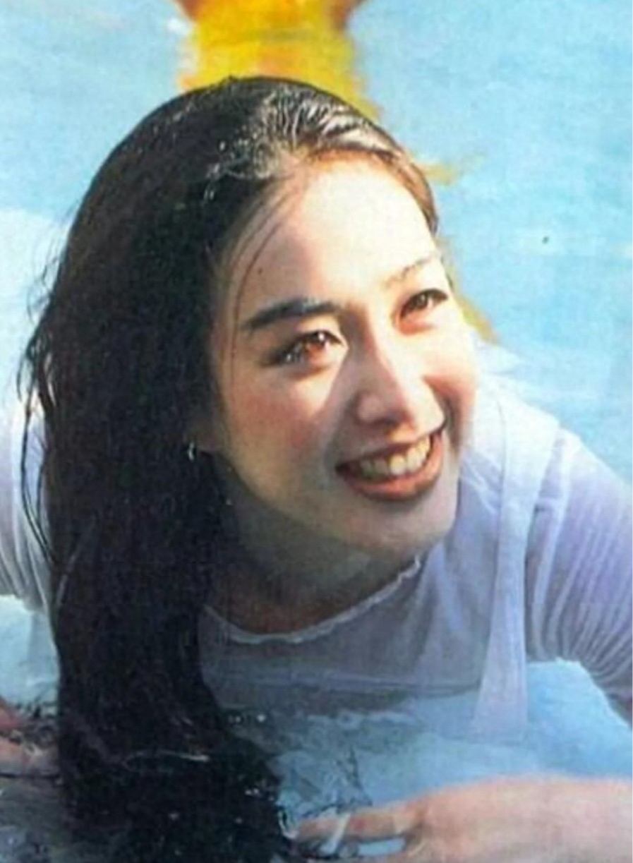 钟丽缇素颜显苍老,身材发福明显!脸色蜡黄,中年大妈的即视感