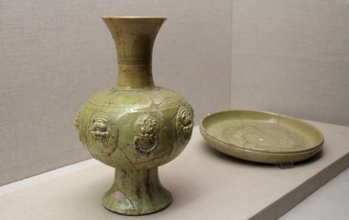 |南唐陶瓷:瓷器之都的传奇