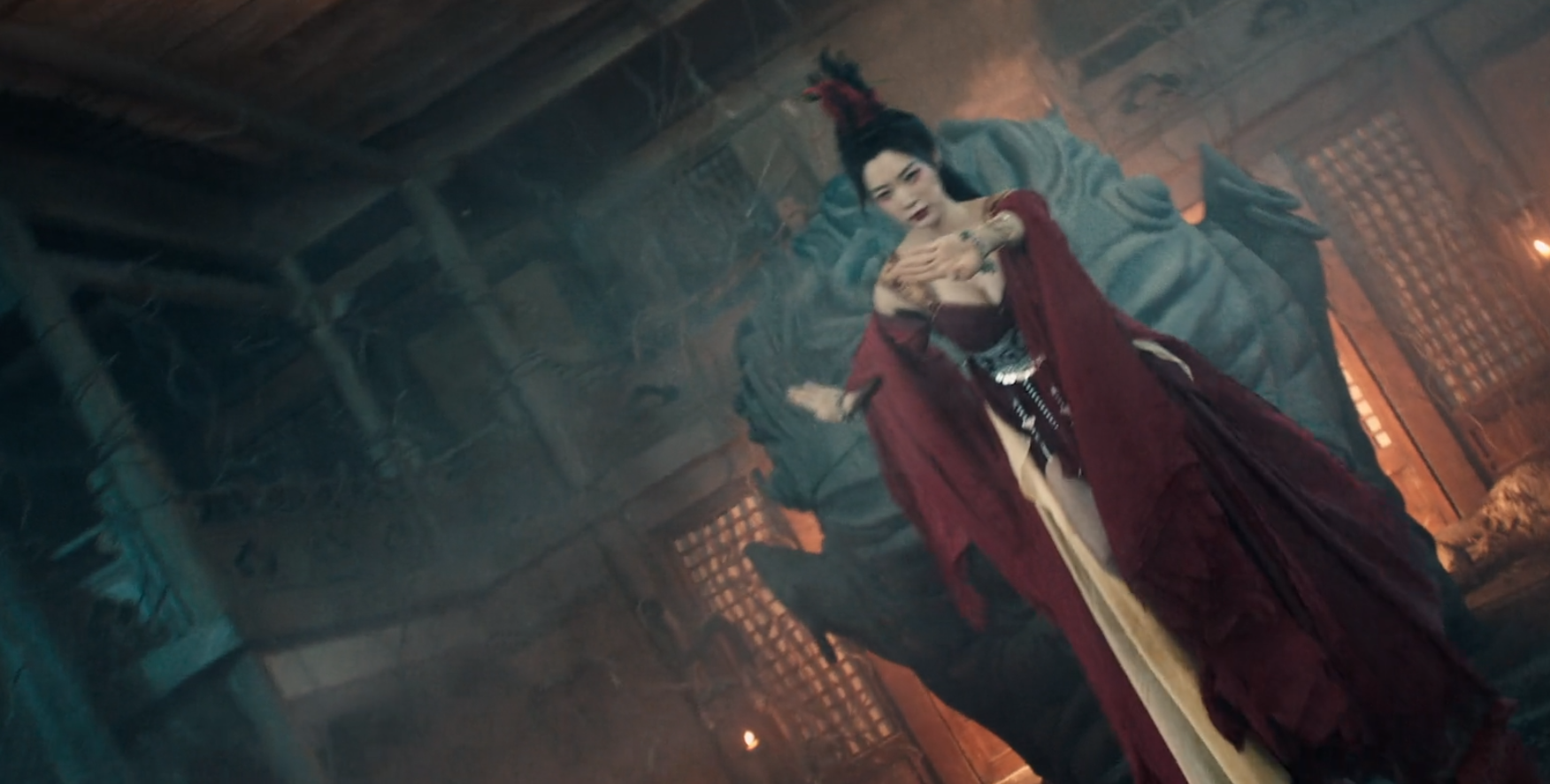 烂,68岁任达华山寨《狄仁杰》,擦边卖肉差评一片,票房仅84万