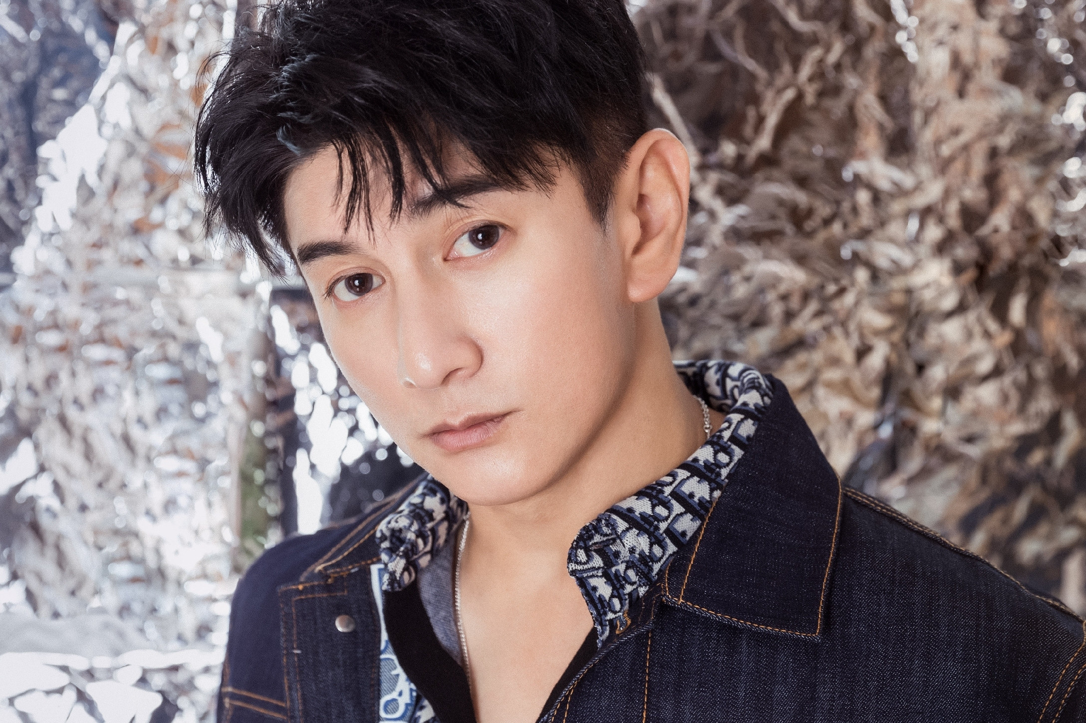 吴奇隆|什么事情让吴奇隆一怒之下,将戒指给摘了下来