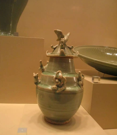 |南唐陶瓷:瓷器之都的传奇