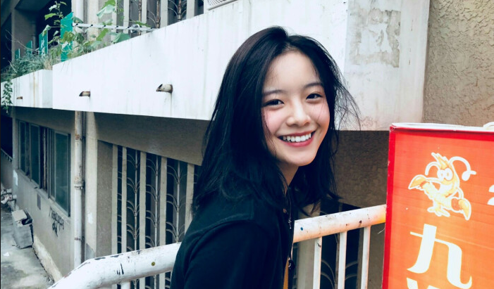 王紫璇|李庚希爆红,即便是京圈小公主,也需要用实力说话