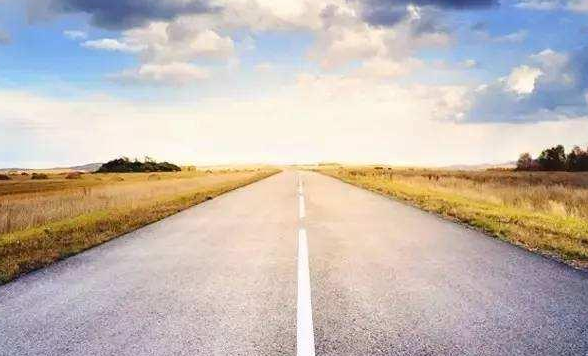 |人生最大的悲剧，是把幸福当成目标。而人生最大的错误，是想拥有一切而完全失去了它