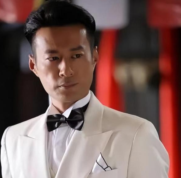 把假货当真的卖,粉丝不买张口就骂,这几位的吃相太难看