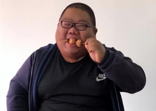 “吃播四巨头”现状：2年没俩，恩克吐血，疯狂吃肉，拒绝减肥