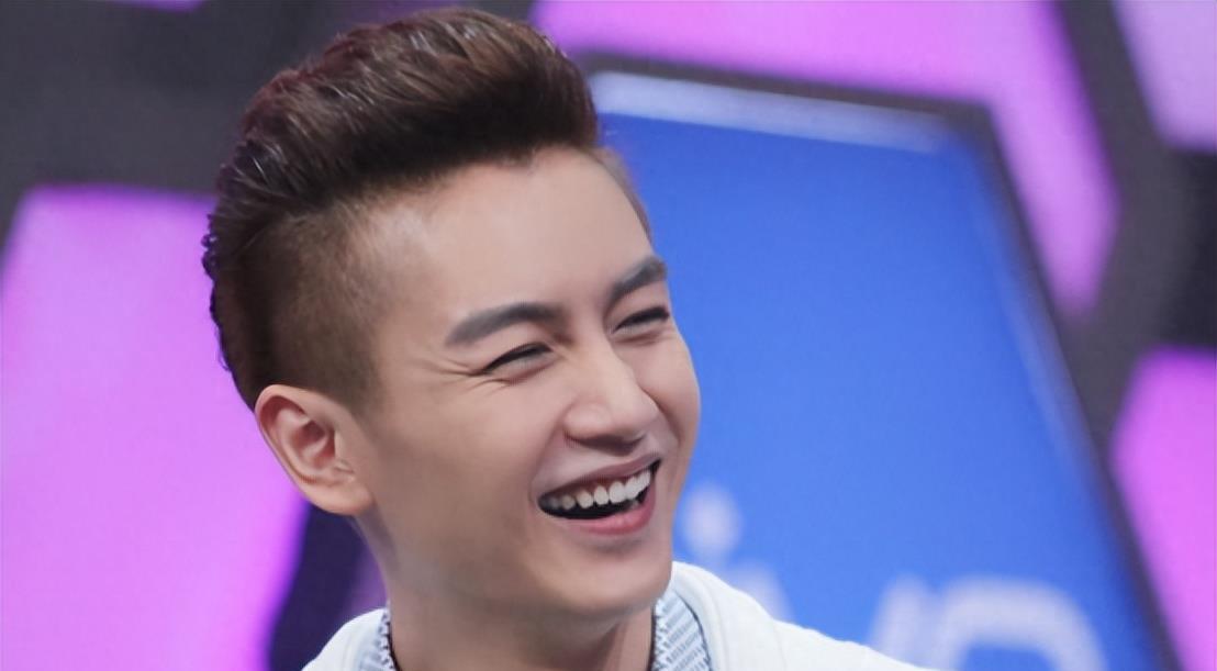 回顾:陈晓终于松口:为何放弃赵丽颖,选择“姑姑”陈妍希?