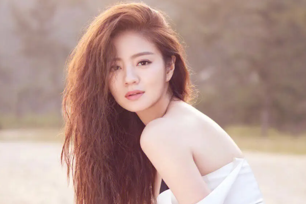 安以轩|大小花蛇恢复营业,康永哥善意劝小菲,瓜友喊话安以轩