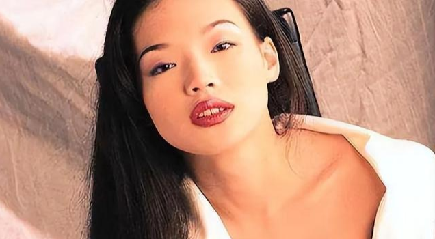 戏没拍完被赶出剧组?4位被“炒鱿鱼”的演员,有人无辜有人活该