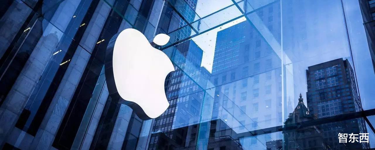 苹果造了个高情商台灯机器人!能点头哈腰、眉飞色舞