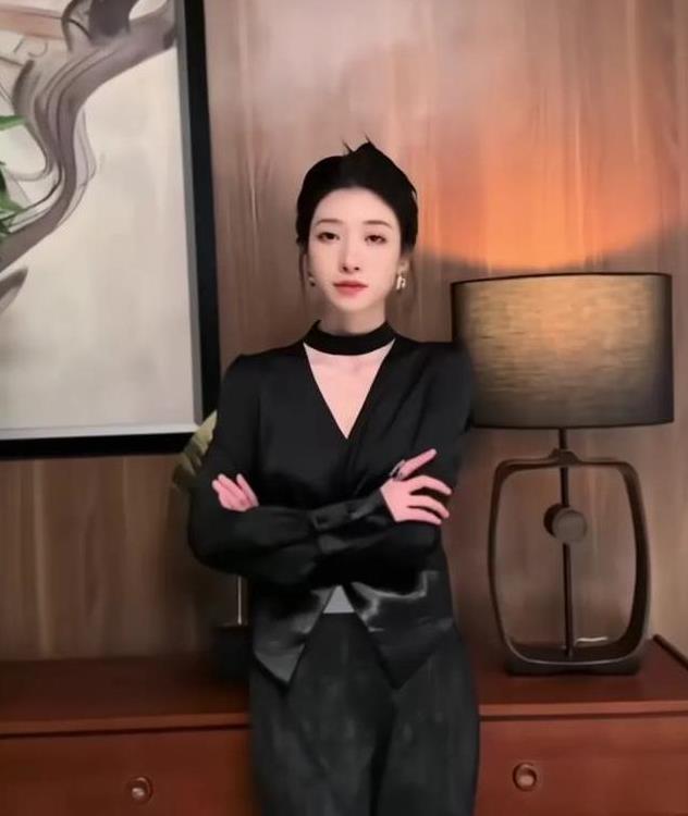 短剧圈高颜值女主:王格格垫底 赵夕汐3 马秋元6 孟娜8 ,你说谁最美